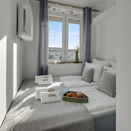 Old Town Korzenna By Downtown Apartments Gdansk Exterior photo