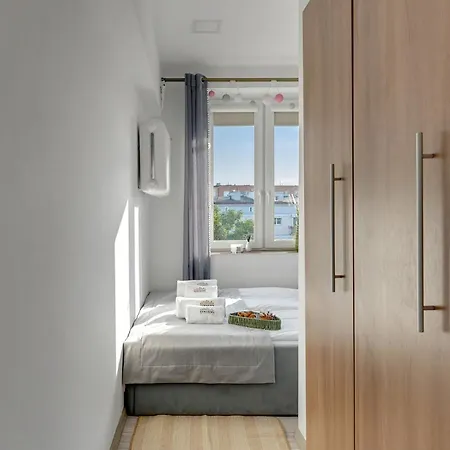 Old Town Korzenna By Downtown Apartments Gdansk Exterior photo