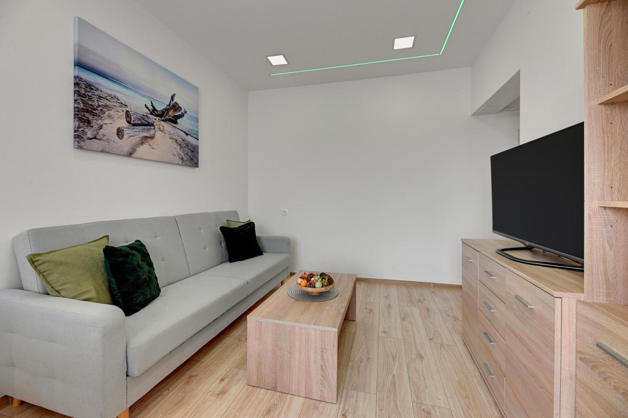 Old Town Korzenna By Downtown Apartment *